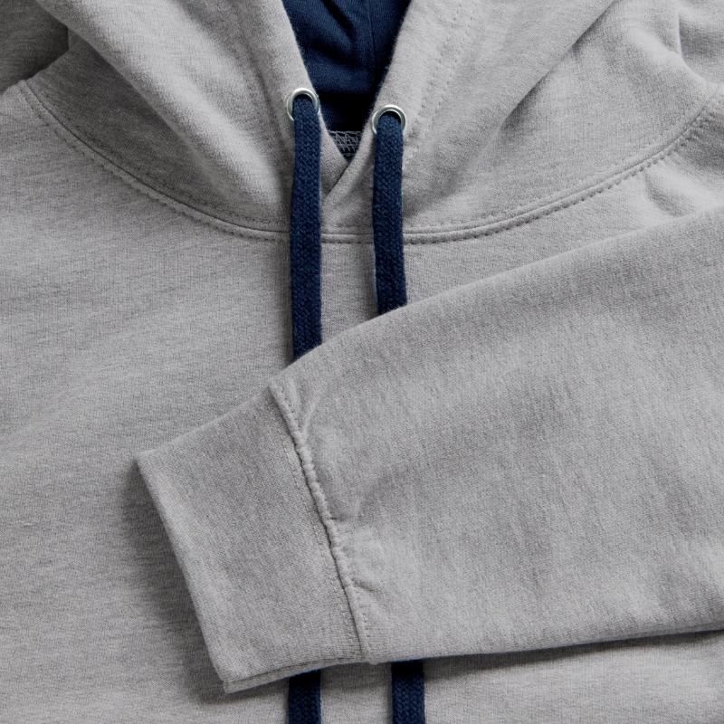 Sudadera con capucha contraste