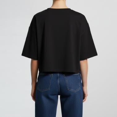 Krótka damska koszulka oversize