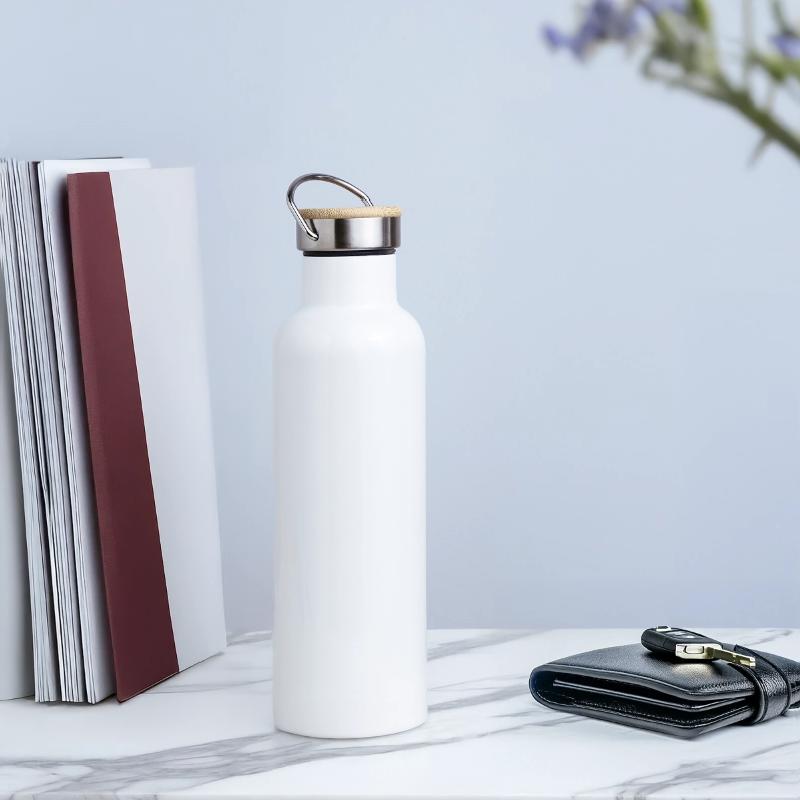 Thermosflasche mit Bambusdeckel