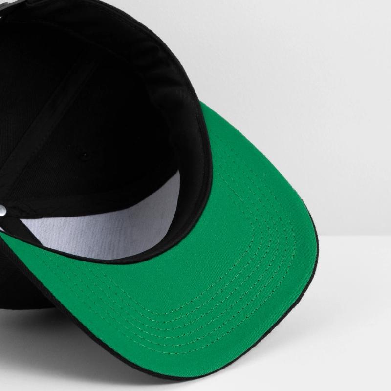 Snapback-caps