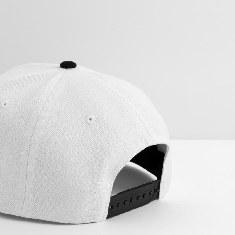 Czapka typu snapback