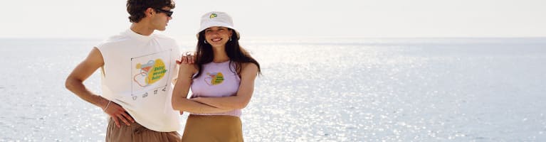 Designa tanktopp själv med motiv, text eller foton