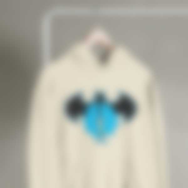Sweat à capuche couleur vanille imprimé avec un design de Batman pour la fête des Pères.