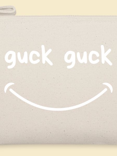 "Guck Guck" mit lächeln
