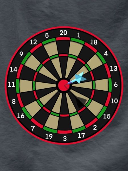 Dartscheibe mit Pfeil im Bullseye