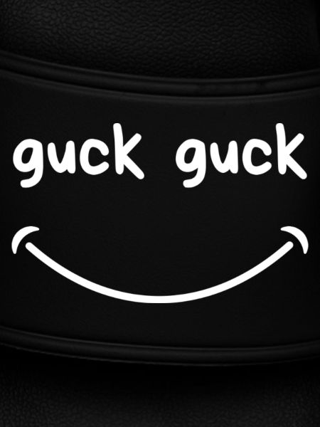 "Guck Guck" mit lächeln