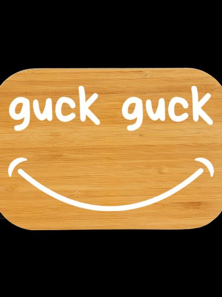 "Guck Guck" mit lächeln