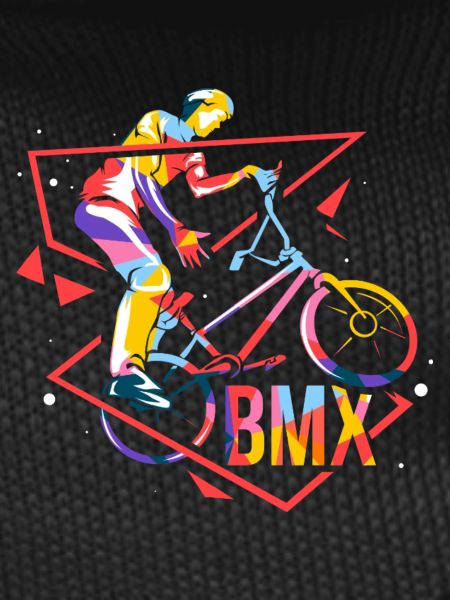 Trickreicher BMX Fahrer Halfpipe