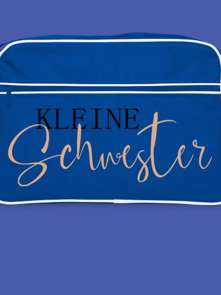Kleine Schwester