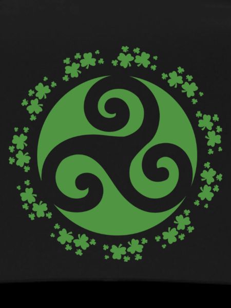 Triskele Celtic