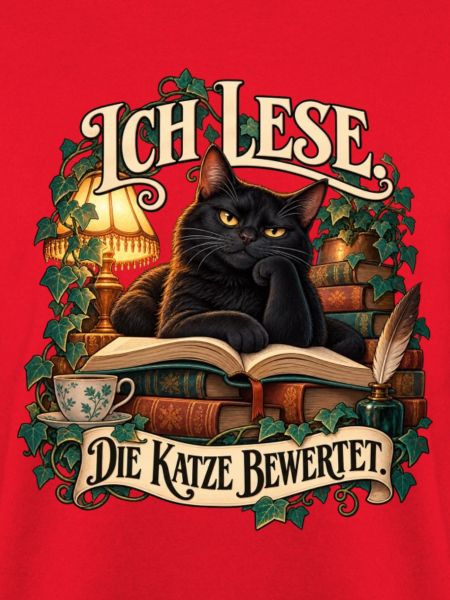 Ich lese. Die Katze bewertet.