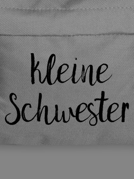 kleine Schwester