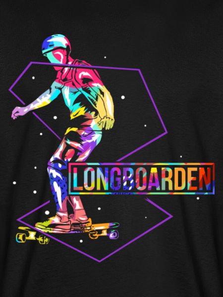 Waghalsiger Longboard Stuntfahrer