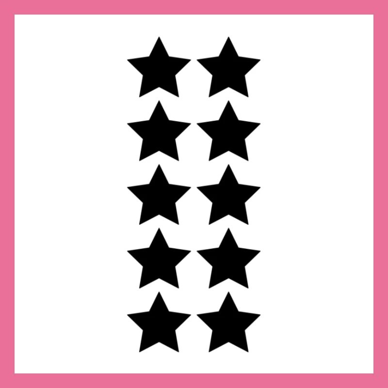 Pullover mit schwarzen Sternen auf der Vorderseite