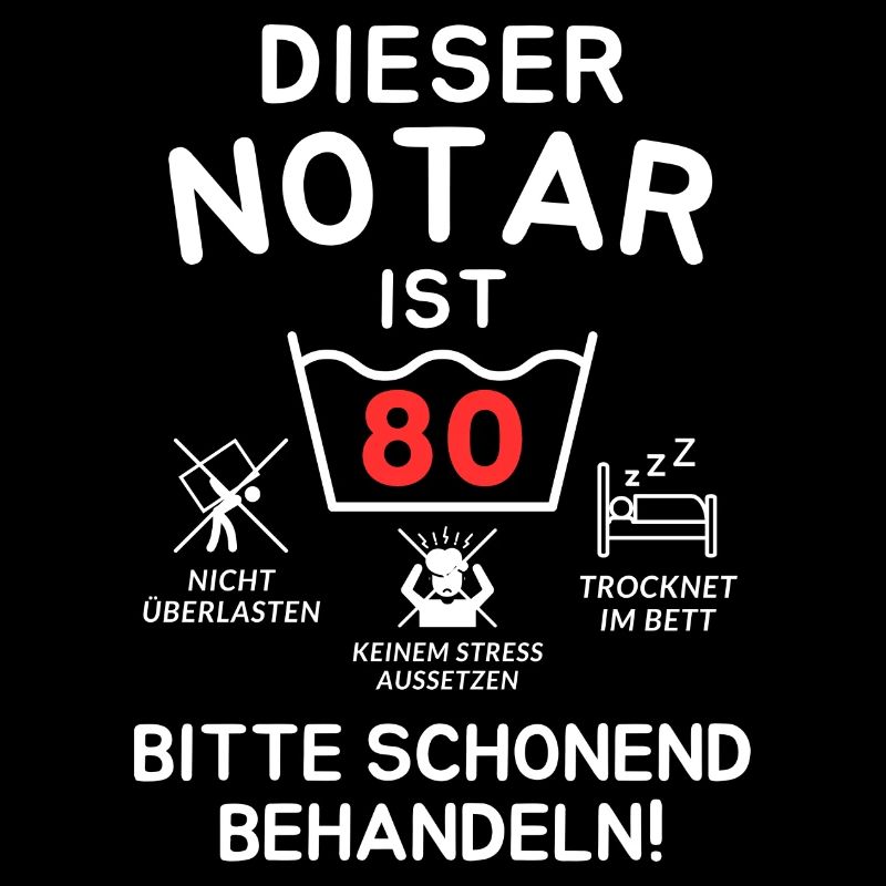 Ce notaire a 80 ans.