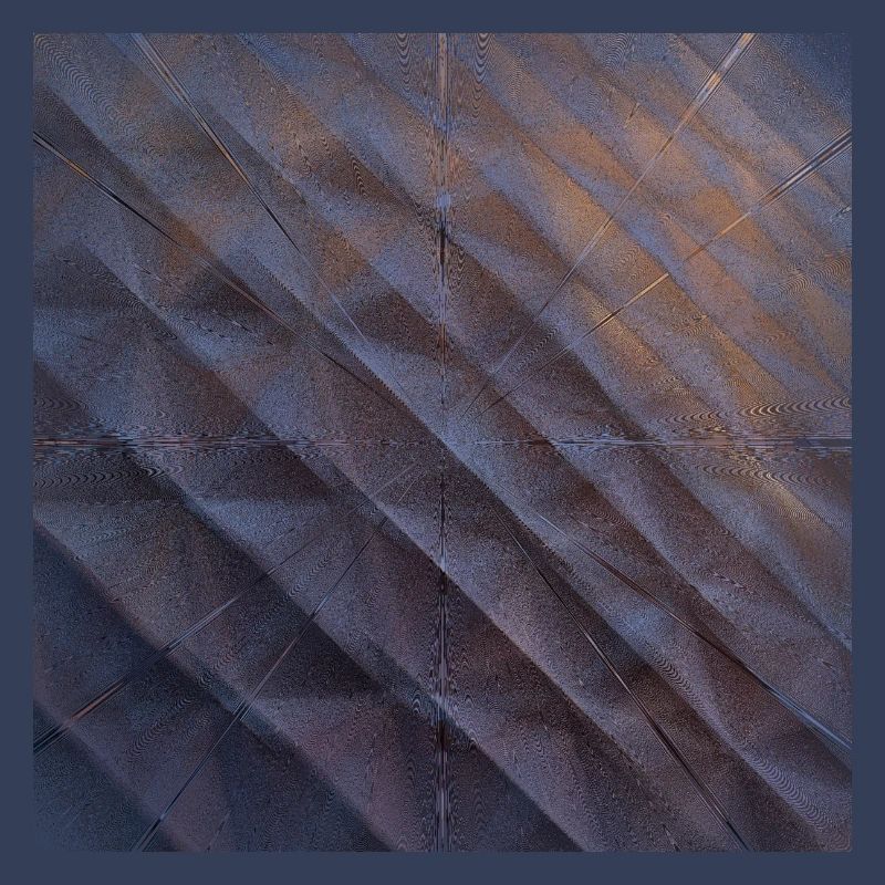 Dark angular, Dunkel Eckig.