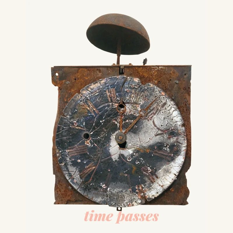Rusty clock Time passes