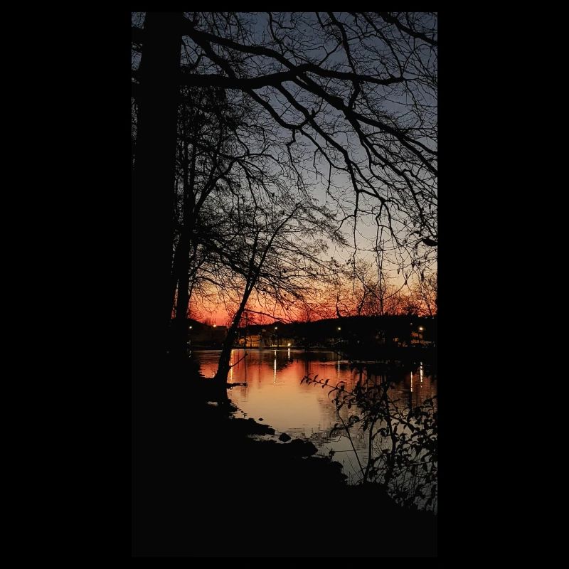 Coucher de soleil sur le lac