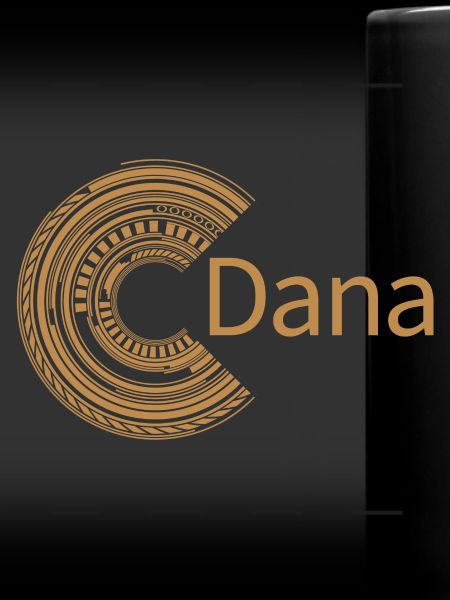 Pour Dana