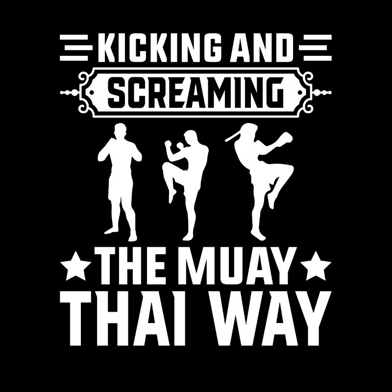 Donner des coups de pied et crier à la manière du Muay Thai