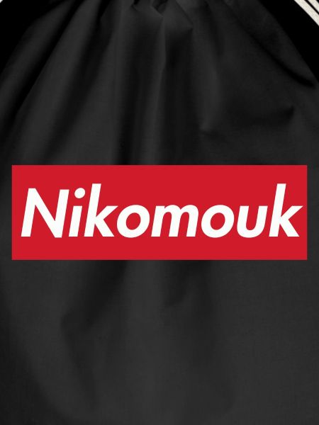 NIKOMOUK