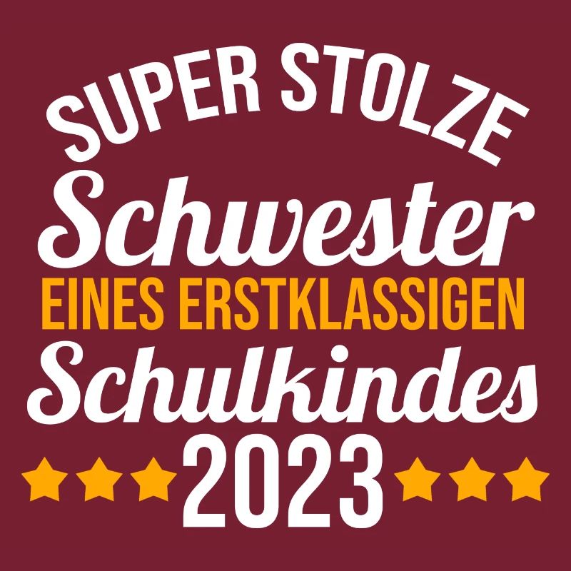 Stolze Schwester eines Schulkind 2023 Einschulung