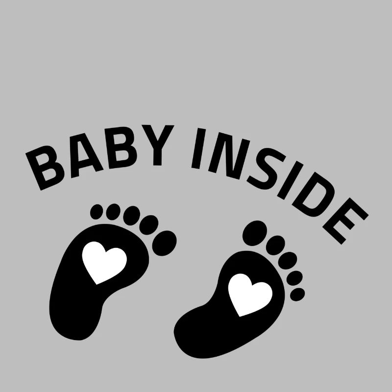bébé à l'intérieur des pieds