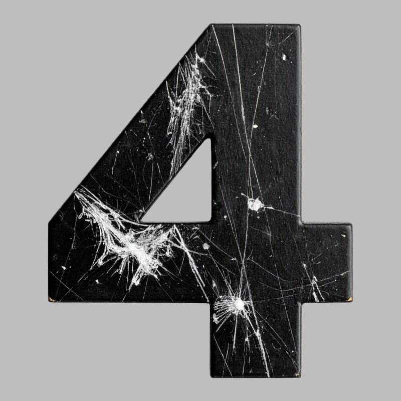 Black four-scratch pattern