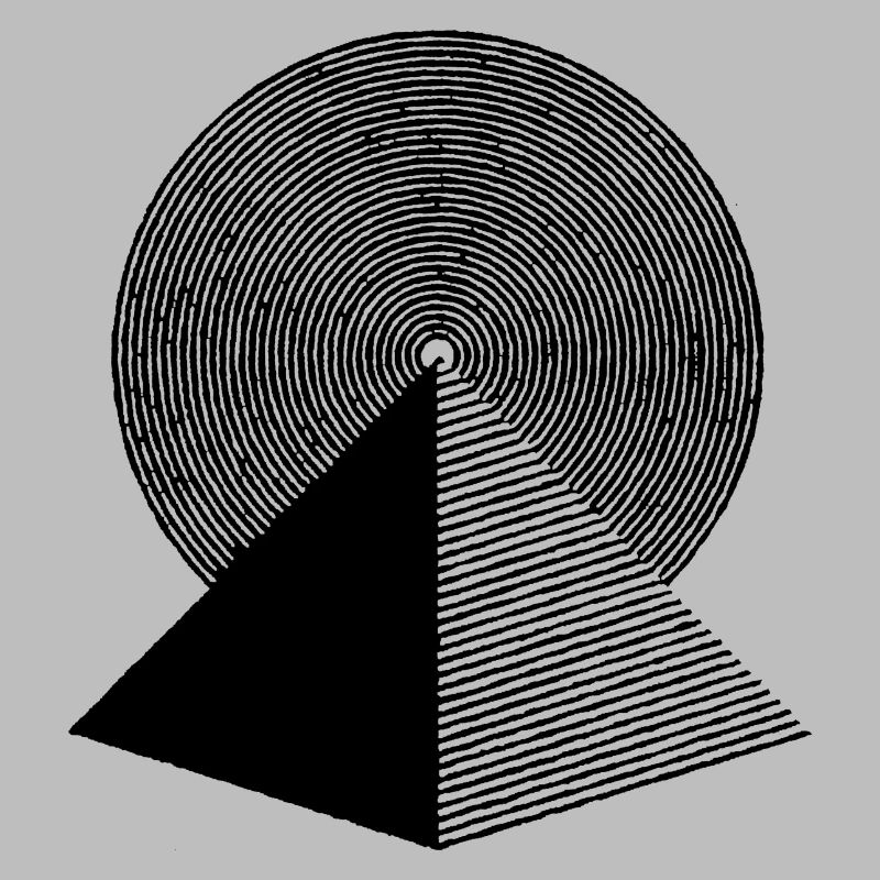 PYRAMIDE
