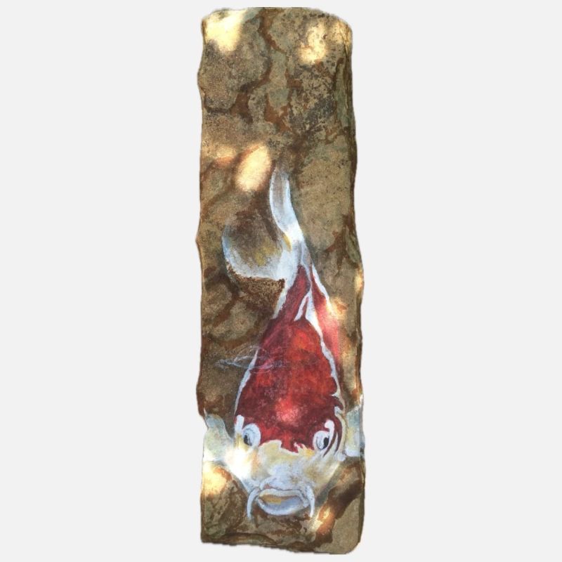Poissons koi sur marbre rustique