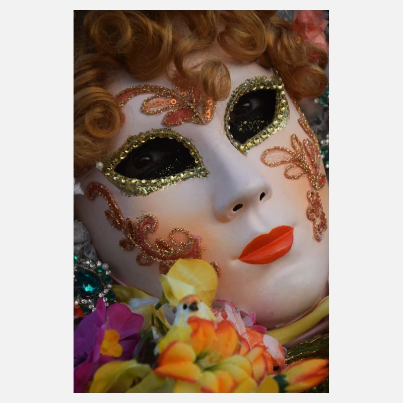 Venetian Mask Gold Glitter