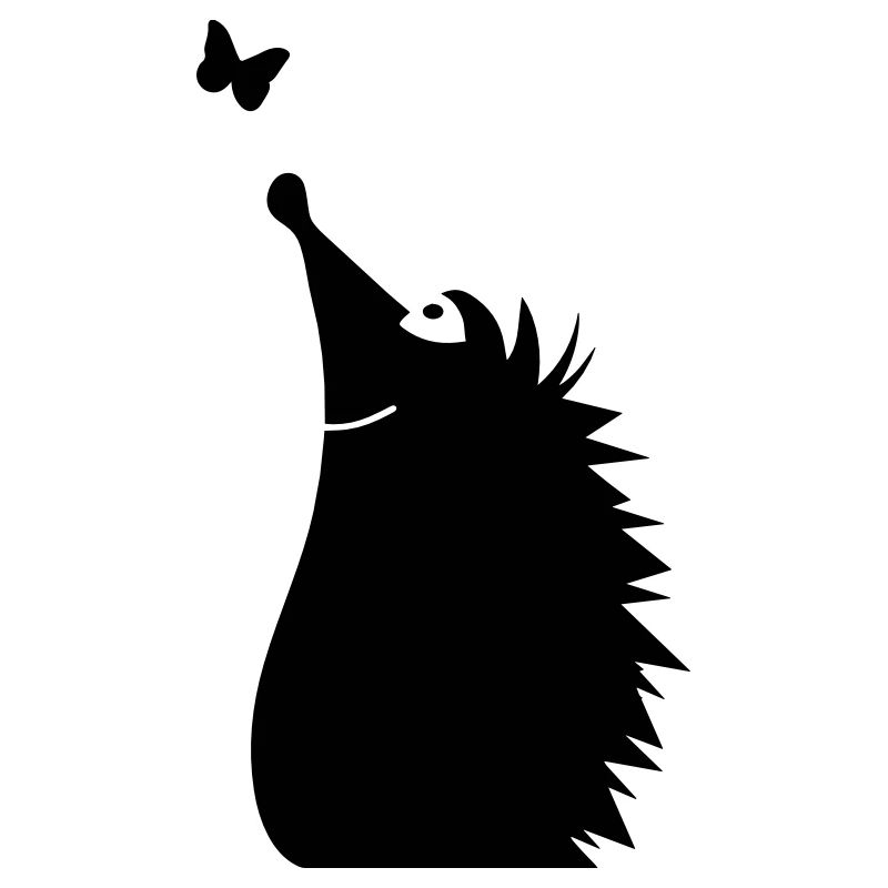 Un hérisson en regardant un papillon