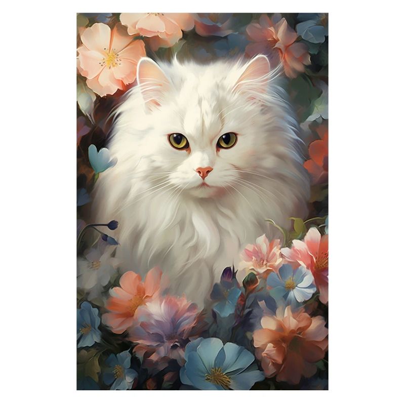 Chat dans le parterre de fleurs
