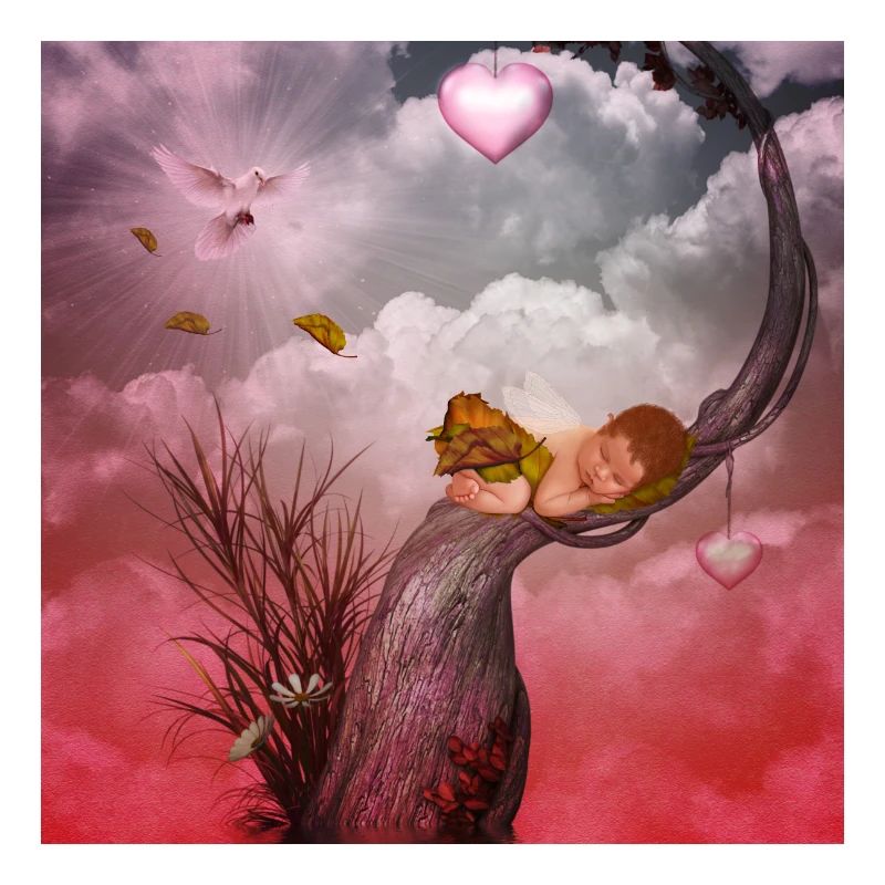 Mignon bébé fée endormi.