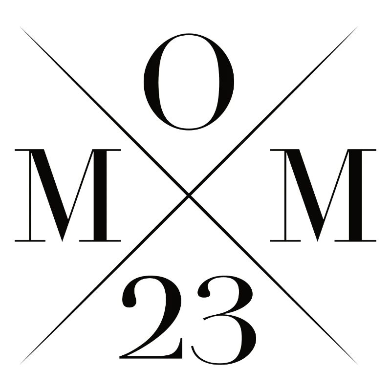 MOM 2023 werdende Mutter Familie Eltern