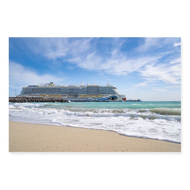 AIDAnova auf Fuerteventura by Grubergrafie