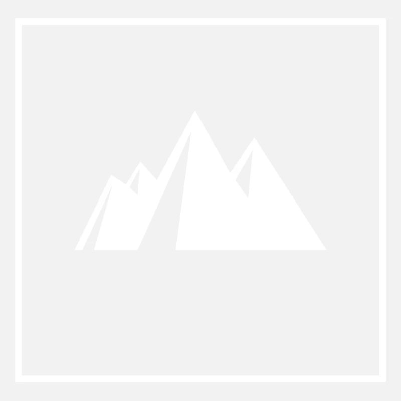 mountain hiking alpine summit suitable for altitude hiking time