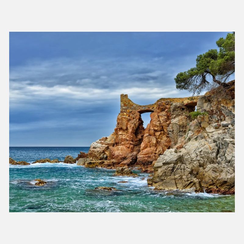 Sea Arch an der Klippenseite
