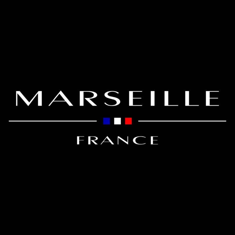 Marseille, blanc, avec drapeau français