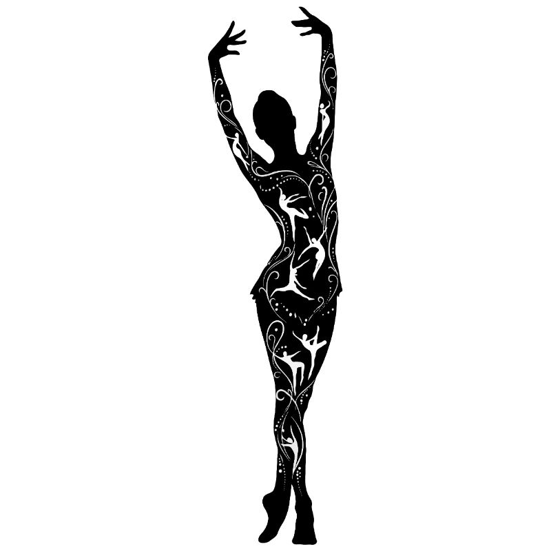 Danseuse avec danseurs