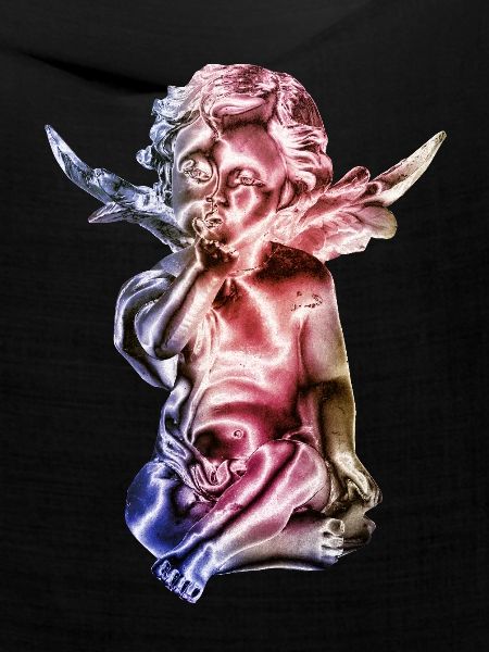 Engelskulptur Farbverlauf
