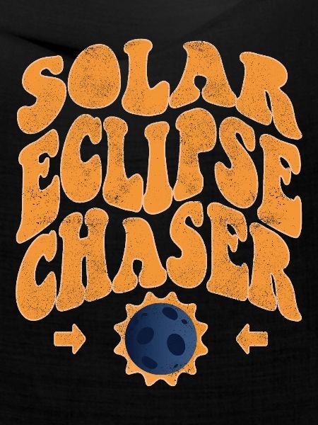 Solar eclipse chaser