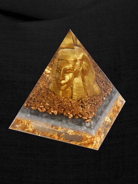 Pharao Echnaton- Pyramide