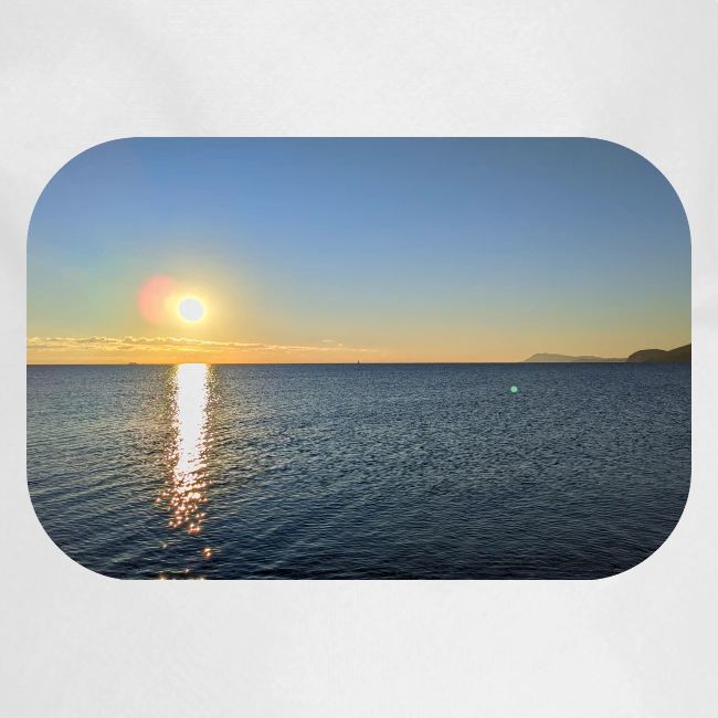 Depuis la plage de l'Almanarre, l'horizon