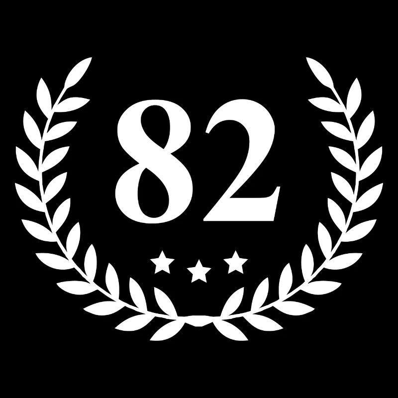 82 Number wreath