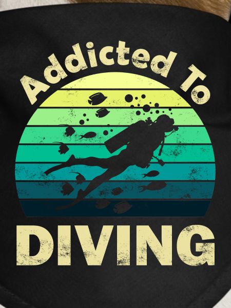 Diving Divers