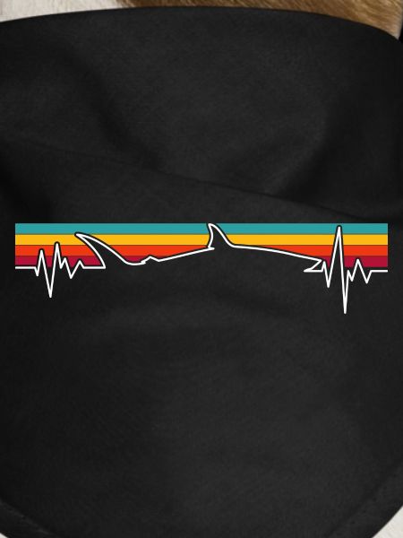 Retro Sunset Wolf Pulse