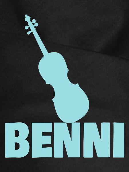 Benni as viola