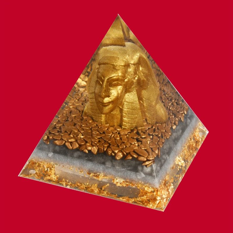 Pharao Echnaton- Pyramide