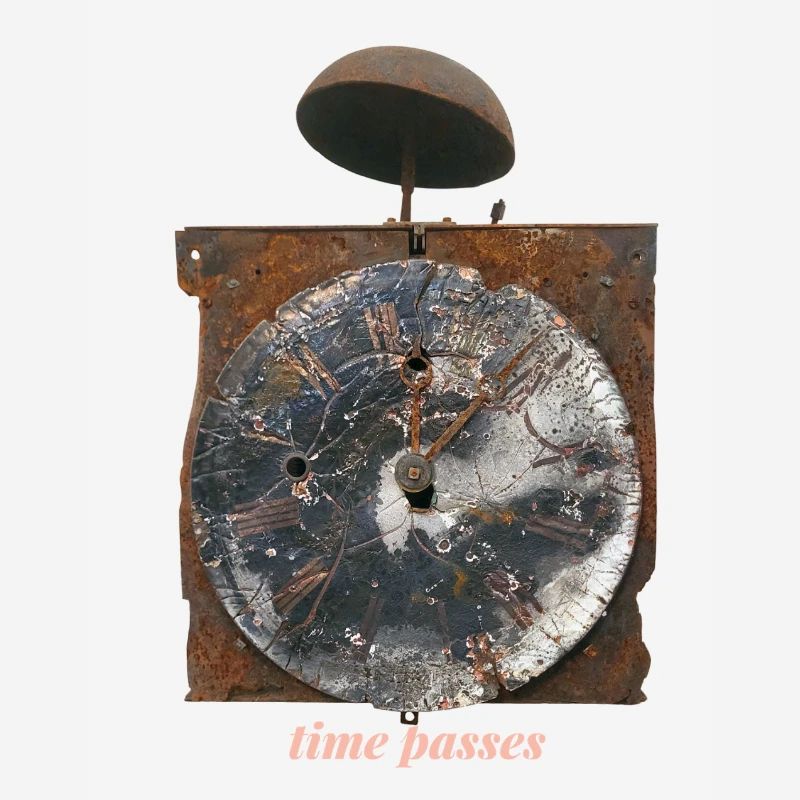 Rusty clock Time passes